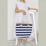 S18-3-4-HDG3912NV - KIDS STRIPED PRINT SUMMER TOTE BAG-NAVY/6PCS - Image 2